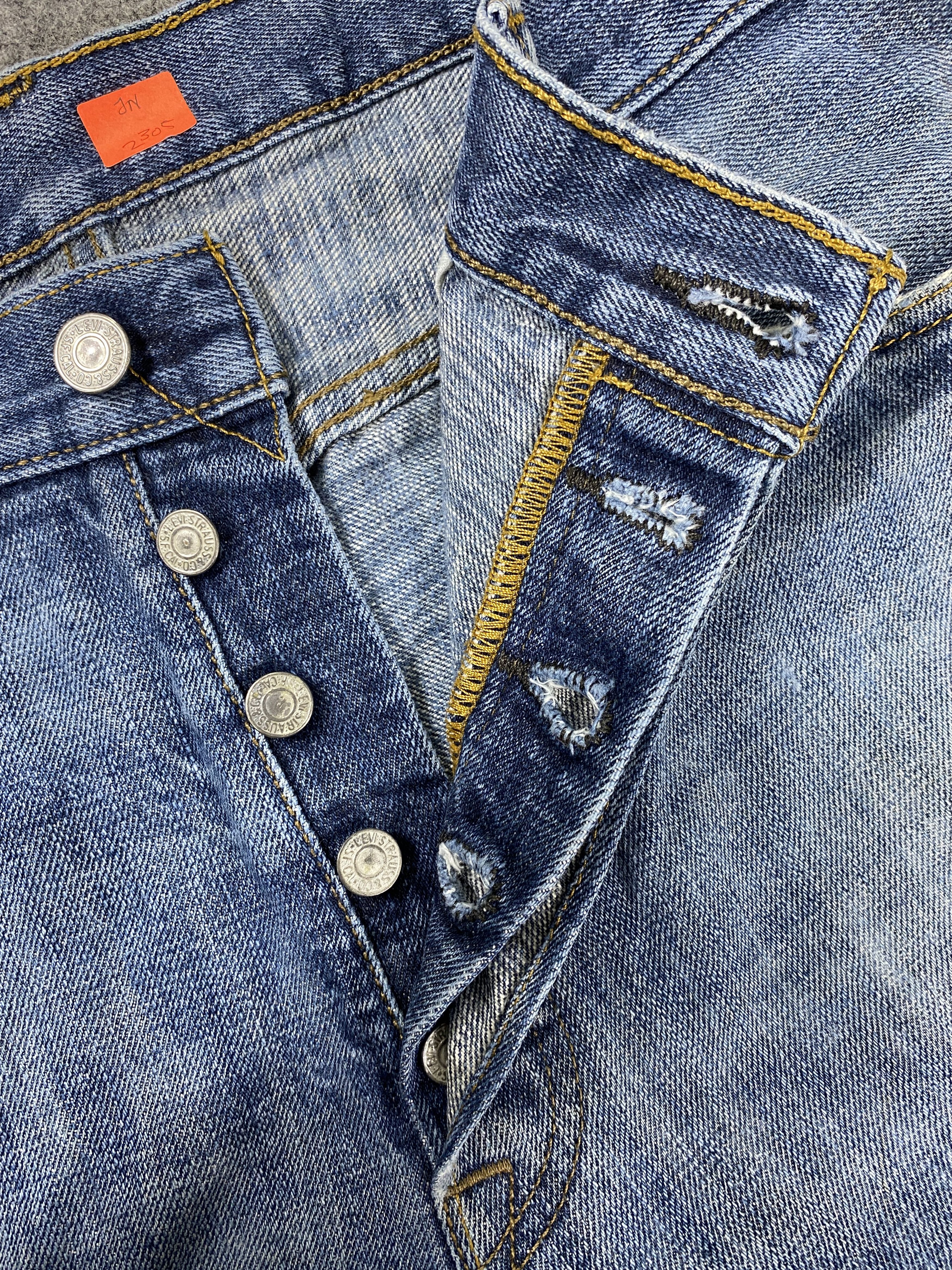 Levi's Blue Wash Vintage Levi's 501 Jeans 36x29.5 Denim -JN2305 Size US 36 / EU 52 - 6 Thumbnail