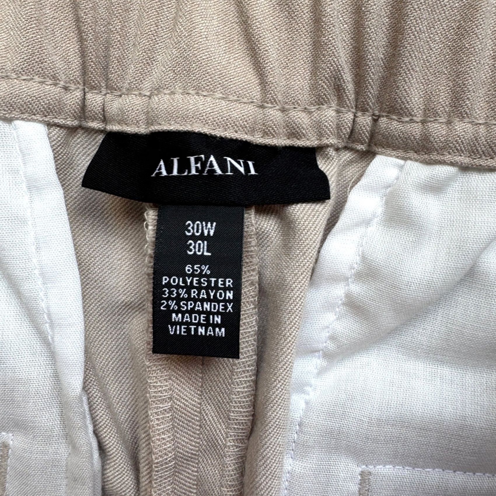 Alfani Alfani Mens Pleated Cargo Pants Beige Heather 30W 30L New Size US 30 / EU 46 - 4 Thumbnail