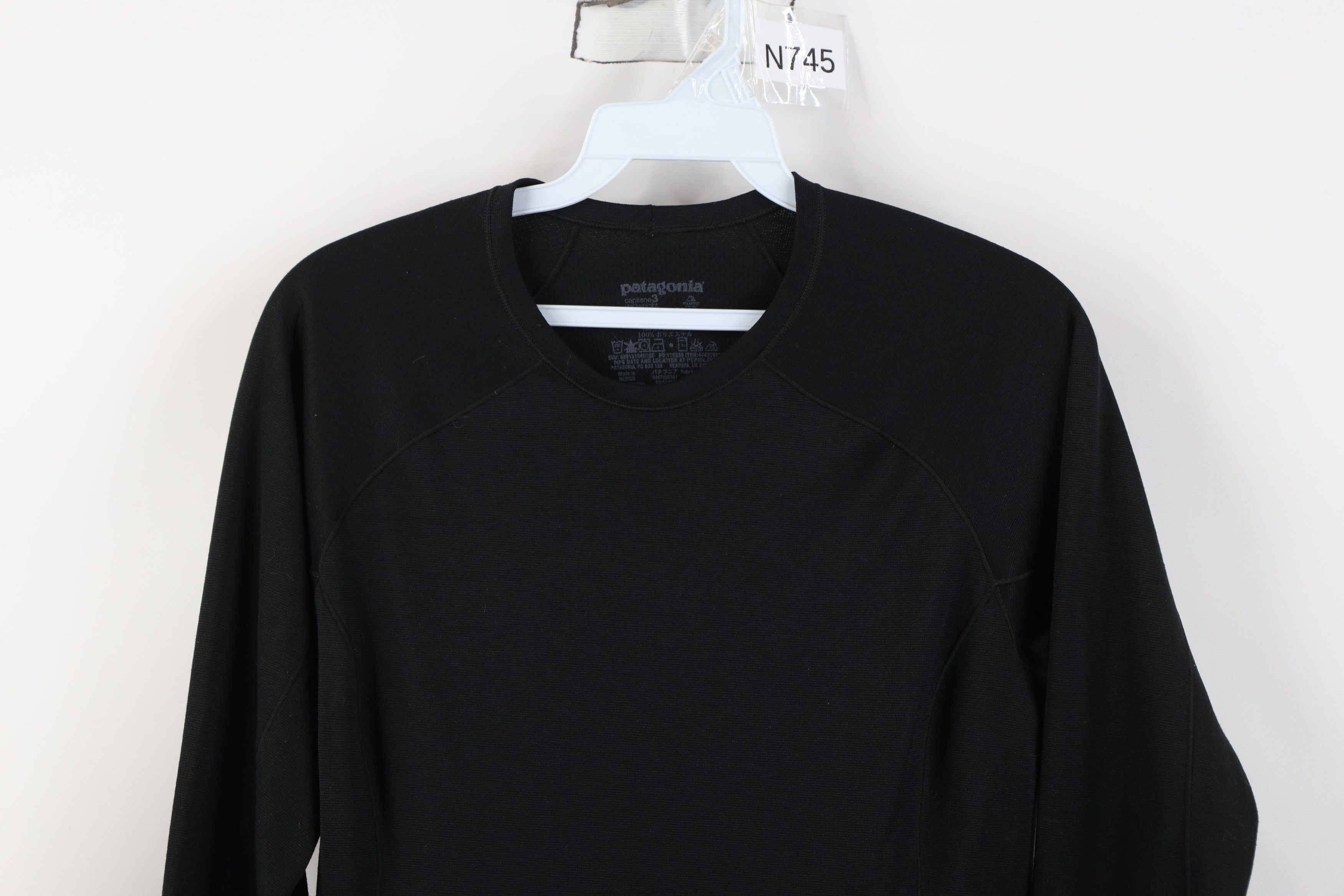 Patagonia Vintage Patagonia Capilene Knit Long Sleeve T-Shirt Black Size S / US 4 / IT 40 - 2 Thumbnail