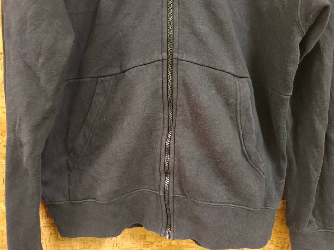 Jordan Brand × Nike Nike Air Jordan Emboidered Small Logo Hoodie Size US S / EU 44-46 / 1 - 7 Thumbnail