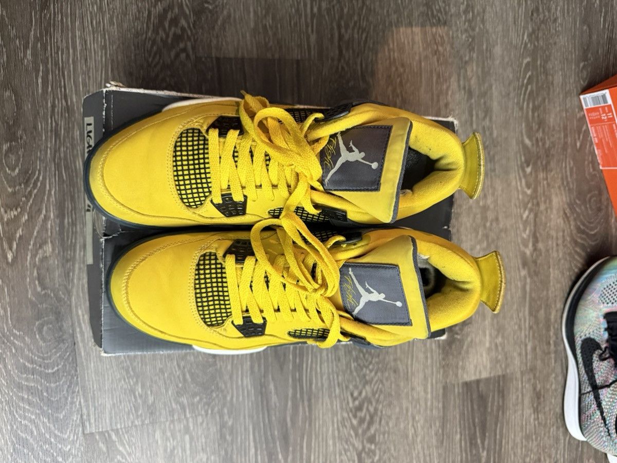 Nike ORIGINAL lightning jordan 4 Size US 10.5 / EU 43-44 - 6 Thumbnail