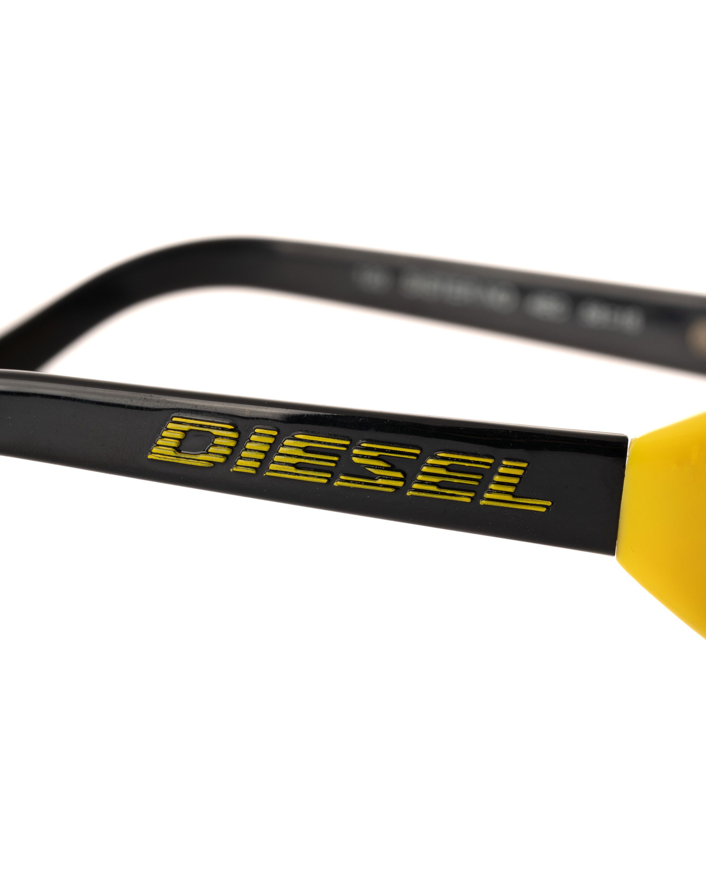 Diesel Diesel '90s Black & Yellow Sport Plastic Sunglasses Size ONE SIZE - 2 Thumbnail