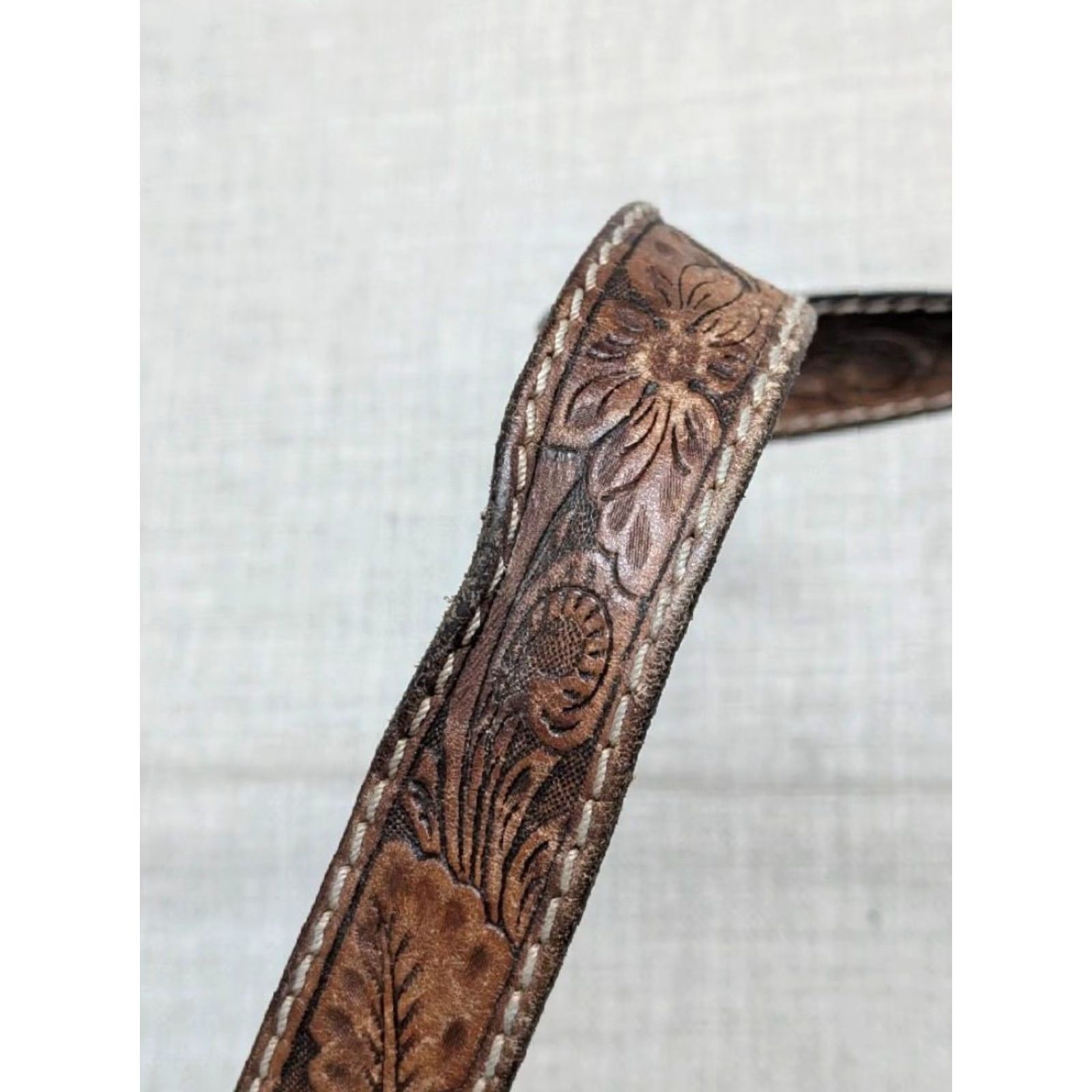 Tony Lama VINTAGE Tony Lama belt TOOLED cowhide leather Western Belt 36 Brown Eagle belt Mens XS? wait Size 36 - 6 Thumbnail