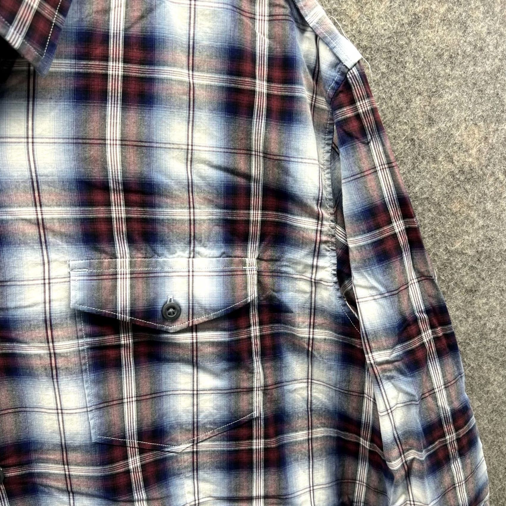 Banana Republic VINTAGE Banana Republic Shirt Men XL Red Blue Plaid Casual Button Down Vtg Size US XL / EU 56 / 4 - 6 Thumbnail
