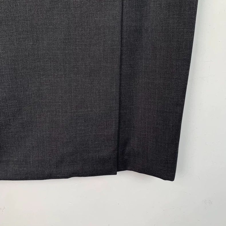 Prada Prada Dark gray split sheep wool skirt Size 26" / US 2 / IT 38 - 4 Thumbnail