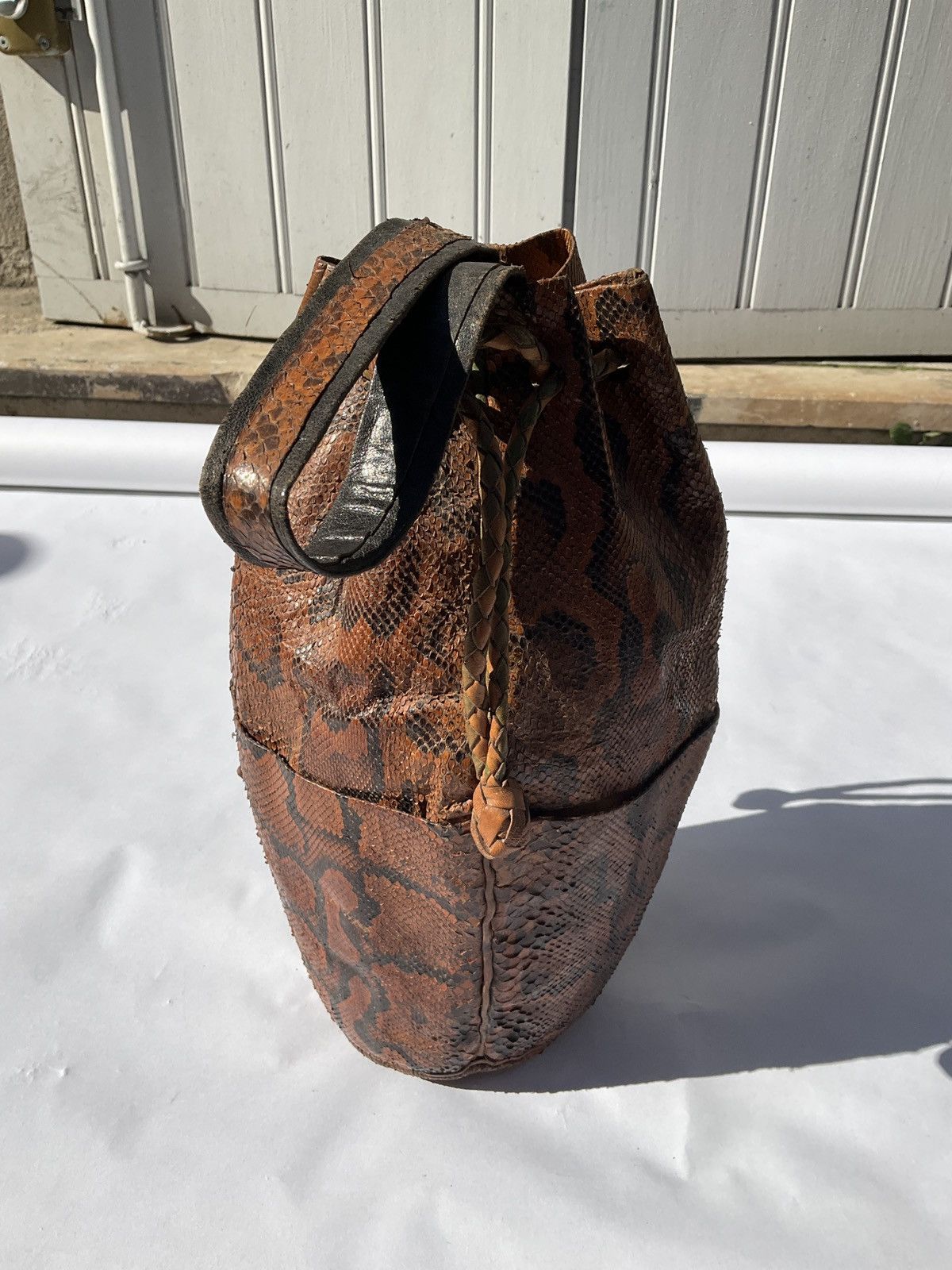 Vintage Python snakeskin leather bucket bag Size ONE SIZE - 2 Thumbnail