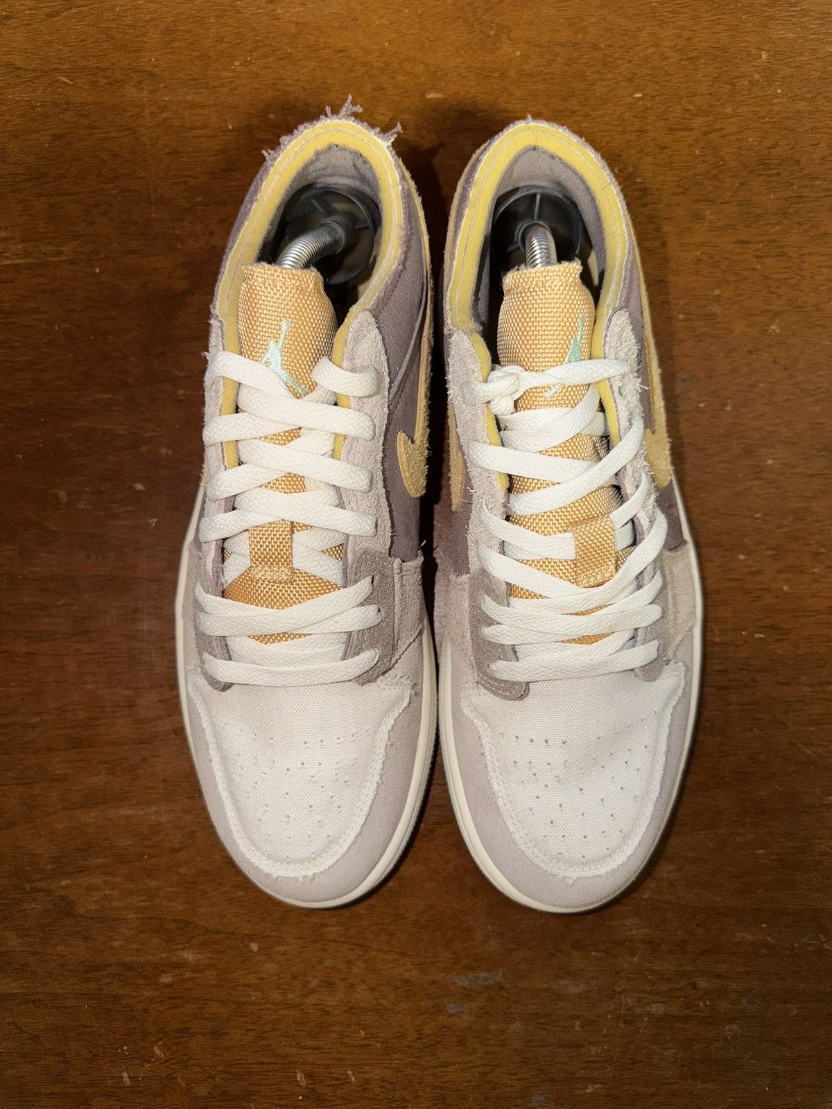 Nike Air Jordan 1 Low SE Craft Inside Out-Taupe Haze size 8.5 Size US 8.5 / EU 41-42 - 4 Thumbnail