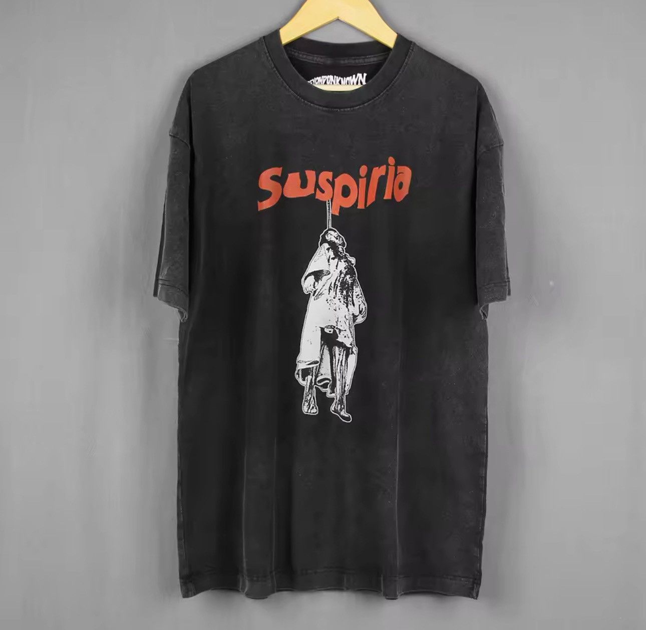 Other Washed Gothic Punk Horror Suspiria Print T Shirt Size US XL / EU 56 / 4 - 1 Thumbnail