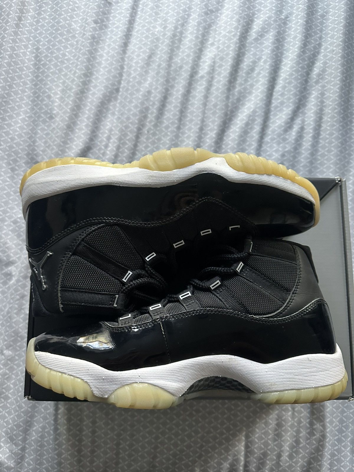 Jordan Brand Air Jordan 11 Retro ‘Jubilee’ Size US 8 / EU 41 - 1 Thumbnail