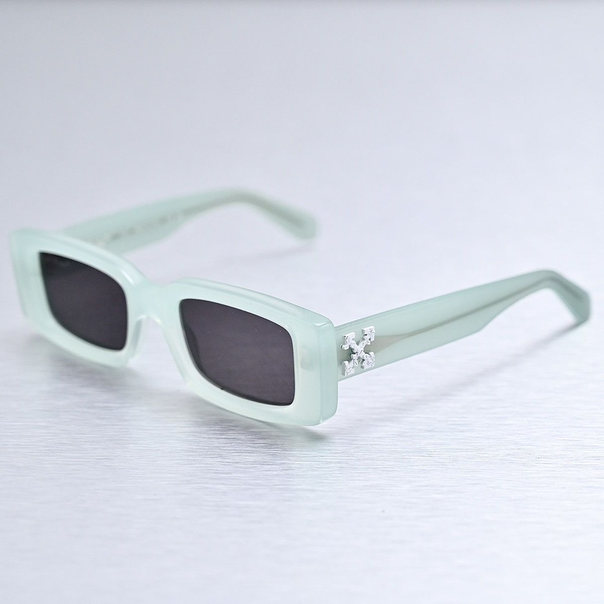Off-White OFF WHITE ARTHUR SUNGLASSES Size ONE SIZE - 2 Thumbnail
