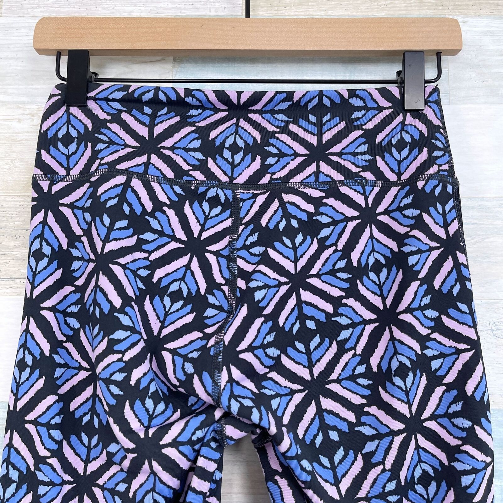 American Eagle Outfitters Aerie Cut Out Hem Mid Rise Leggings Womens Small Size 24" / US 00 / IT 34 - 5 Thumbnail