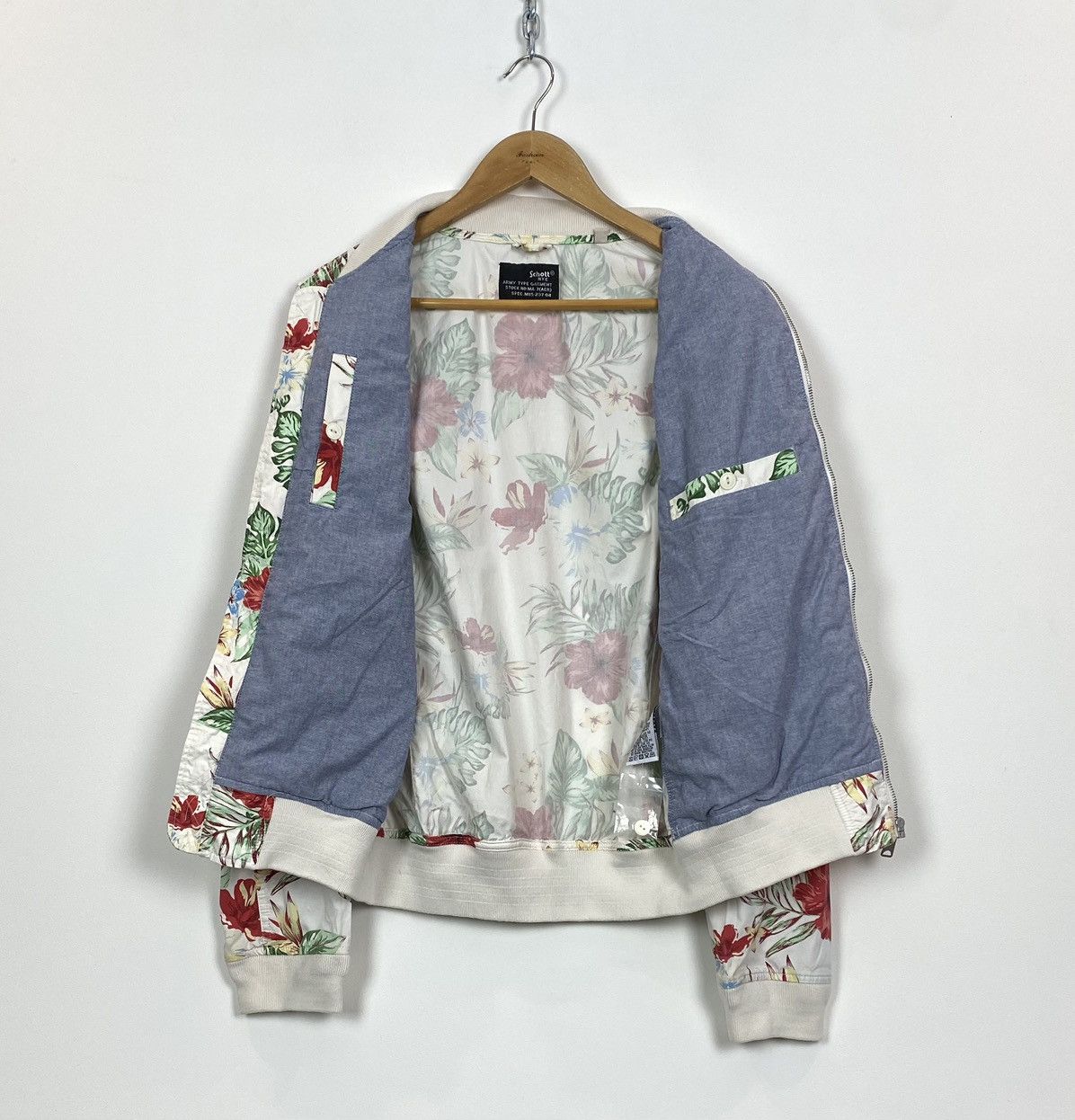 Schott Schott Floral Full Zip Bomber Jacket Size L White USA Flower Size M / US 6-8 / IT 42-44 - 10 Thumbnail