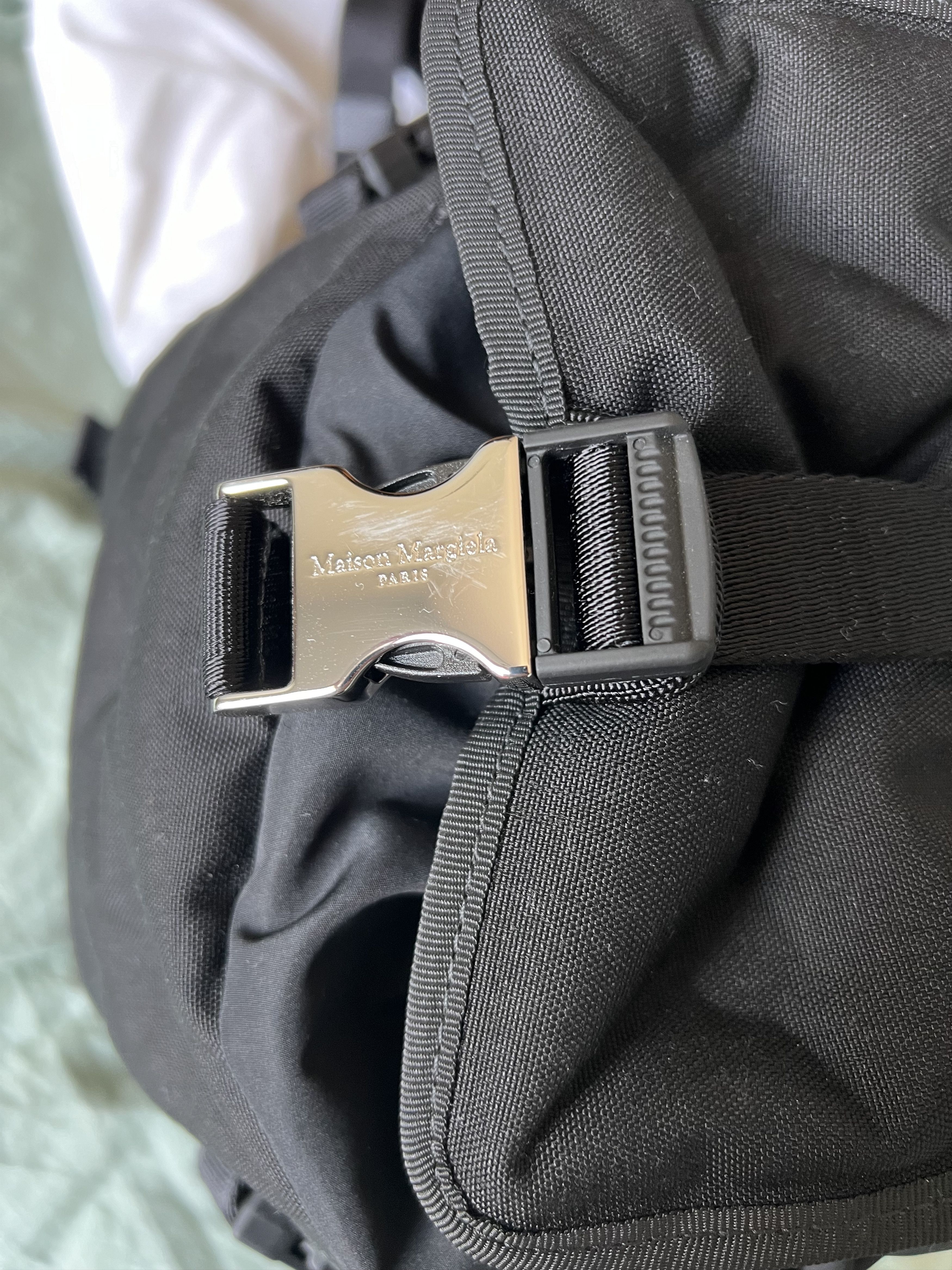 Maison Margiela Maison Margiela Glam Slam Backpack in Black Size ONE SIZE - 11 Thumbnail