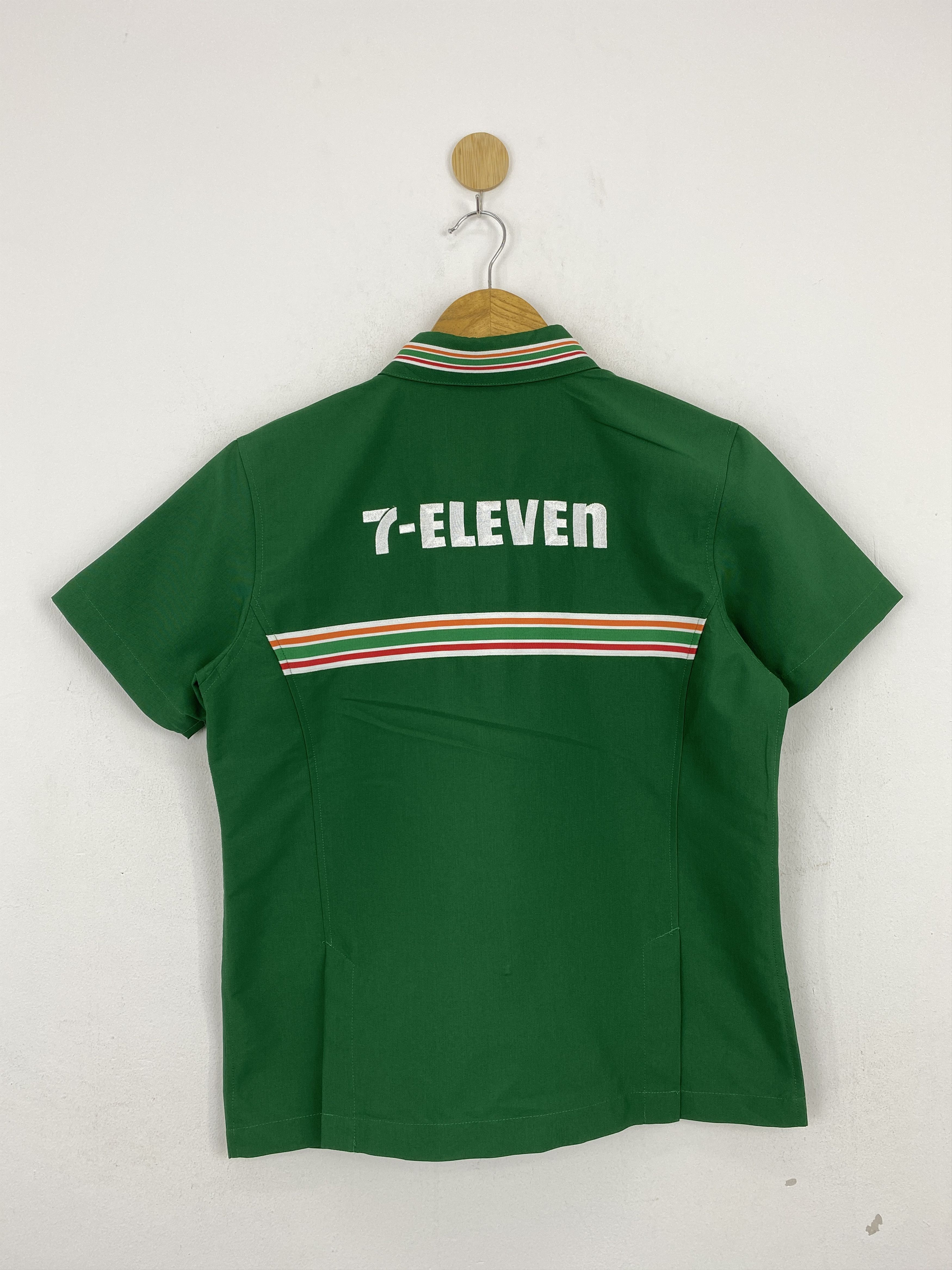 Japanese Brand Vintage 7-Eleven Worker's Short Sleeve Outfit MJ0083Z Size US S / EU 44-46 / 1 - 3 Thumbnail