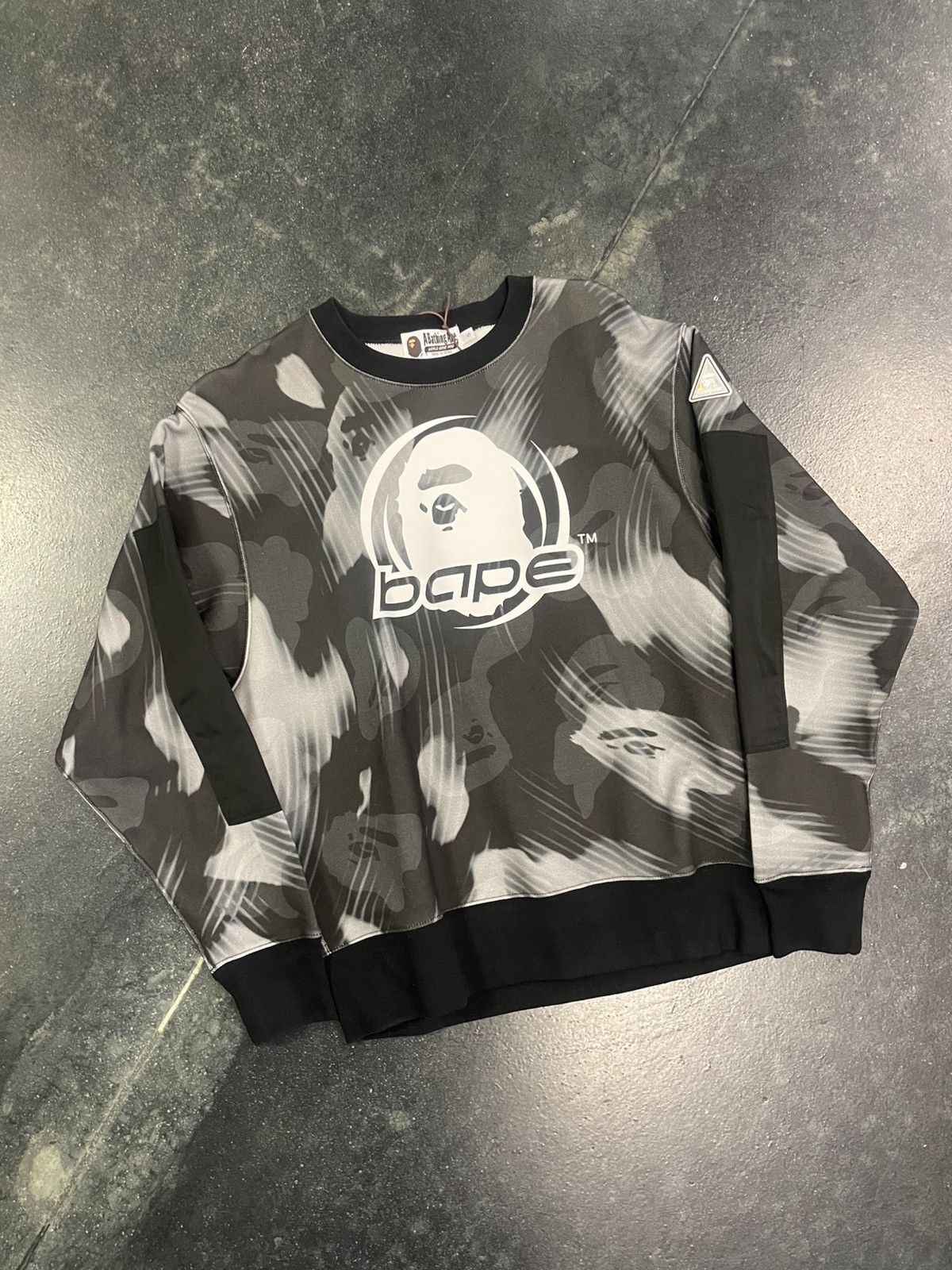 Bape Bape Crewneck Size US S / EU 44-46 / 1 - 1 Thumbnail