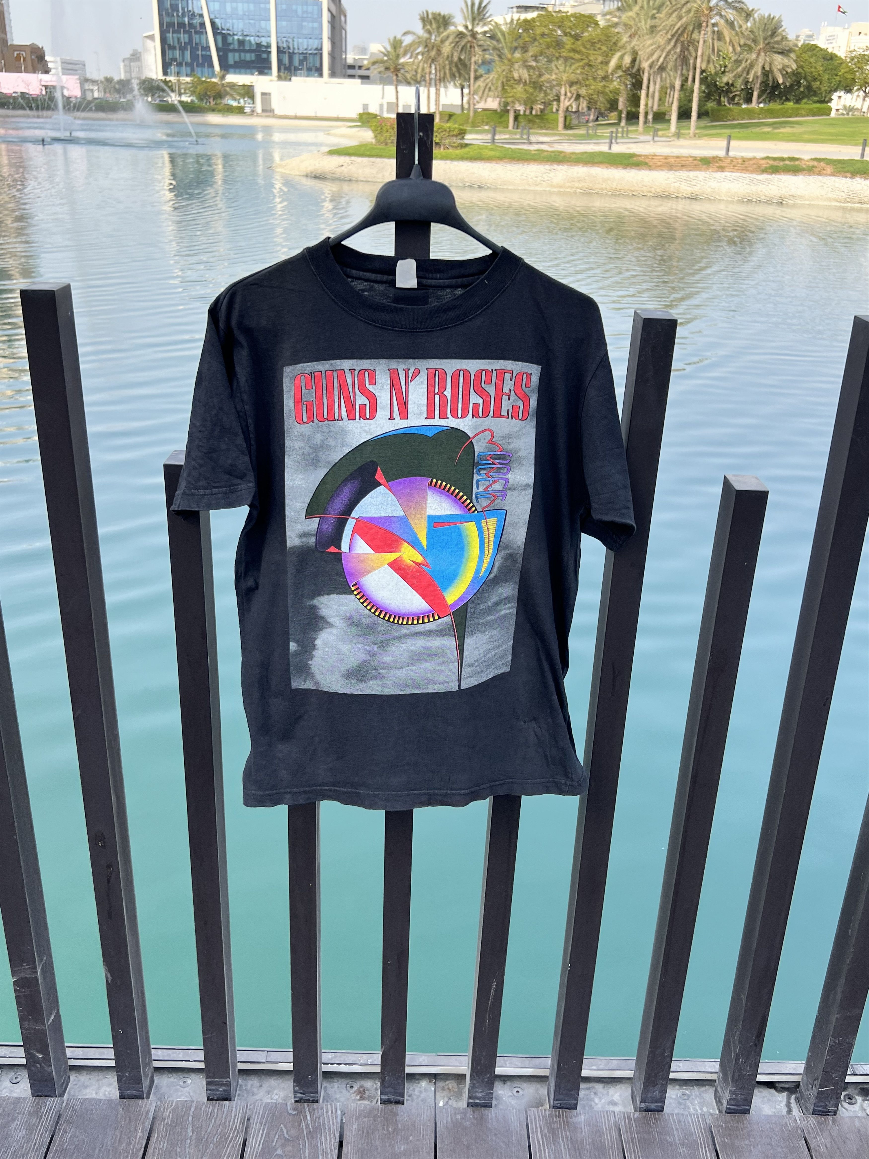 Guns N' Roses T-shirt Guns N Roses 90s | Grailed