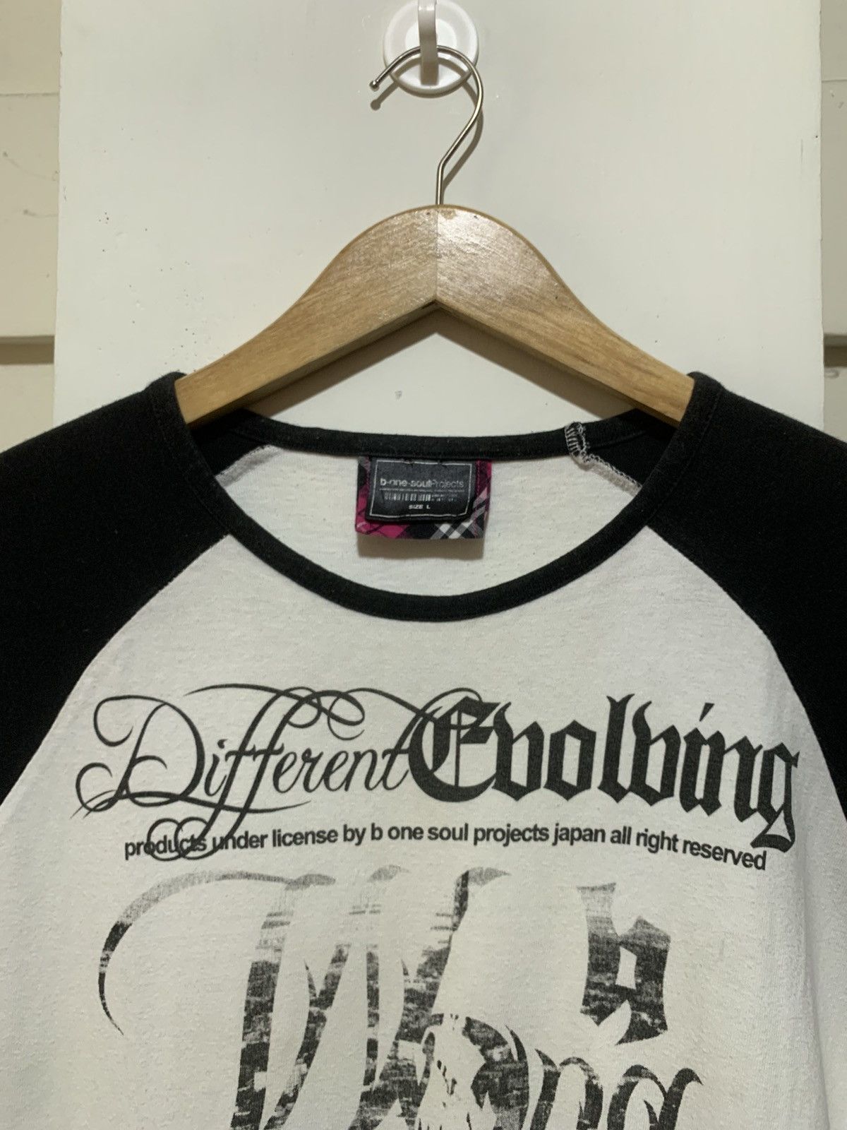 Japanese Brand Japanese B One Soul Different Evolving Tee Shirt Size US L / EU 52-54 / 3 - 6 Thumbnail