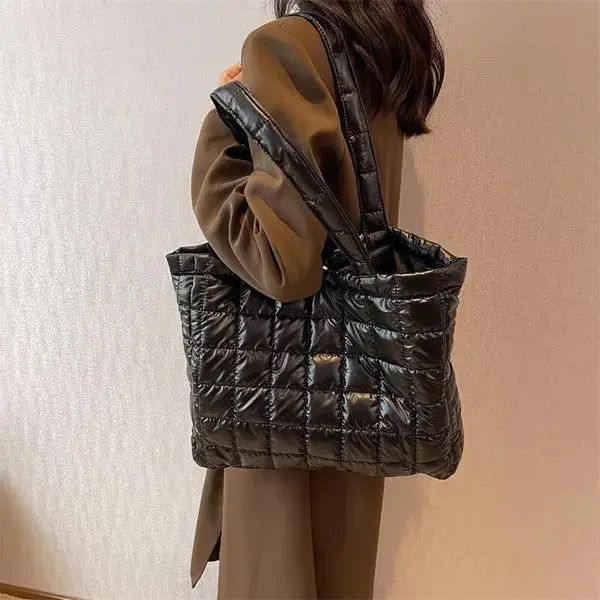 Japanese Brand Handbag Female Size ONE SIZE - 1 Thumbnail
