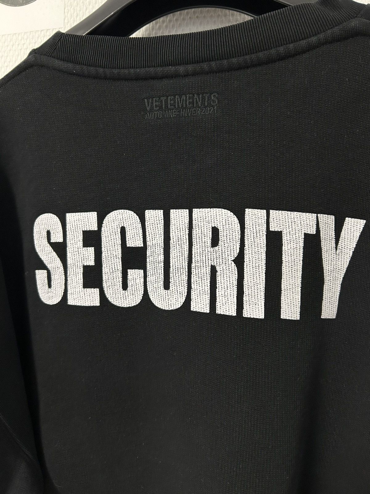 Vetements FW2021 “Security” Heavyweight Crewneck Sweatshirt Size US XL / EU 56 / 4 - 3 Thumbnail