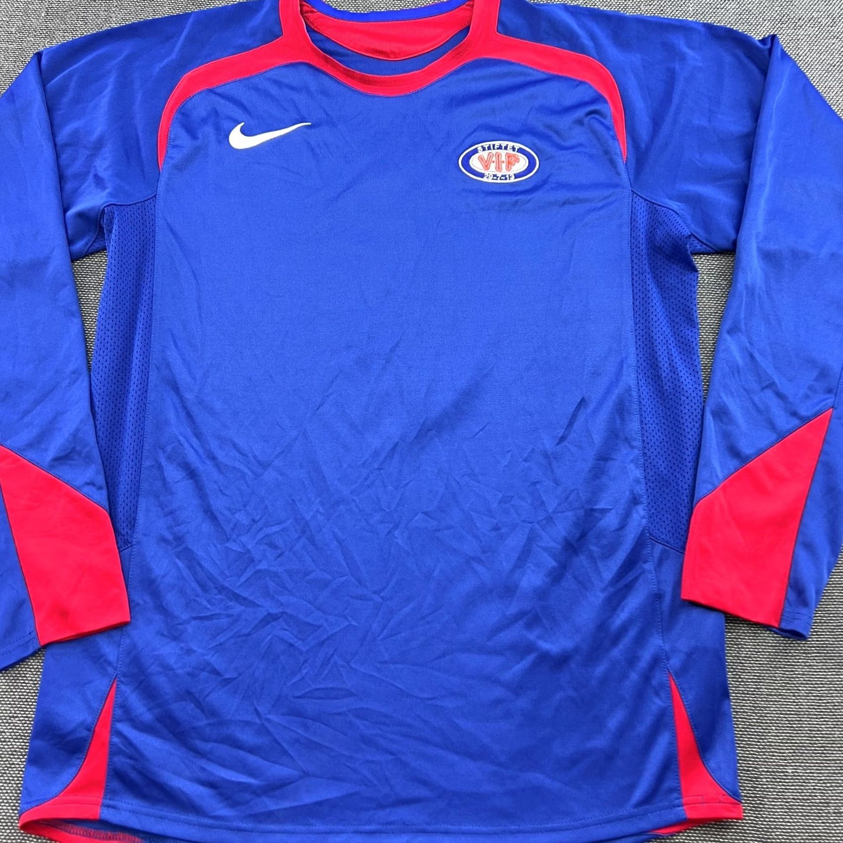 Nike Valerenga Nike Football Jersey Mens Medium Blue 2006-2007 Home Player Issue Adult Shirt Sports Jersey Moisture Wicking Quick Dry Size US M / EU 48-50 / 2 - 4 Thumbnail