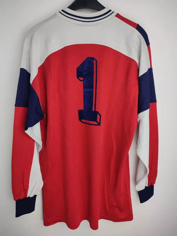 Erima Erima vintage #1 FOOTBALL Kit SHIRT SOCCER JERSEY Size L Size US L / EU 52-54 / 3 - 6 Thumbnail