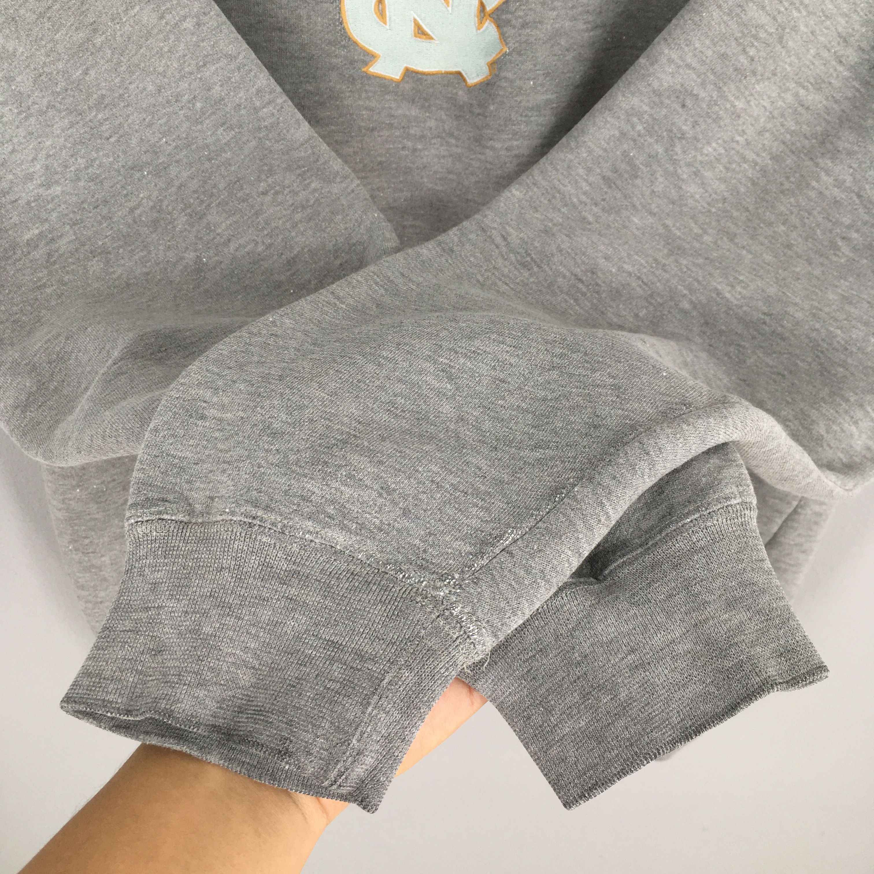 Other Vintage North Carolina Tar Heels Sweatshirt Large Size US L / EU 52-54 / 3 - 4 Thumbnail