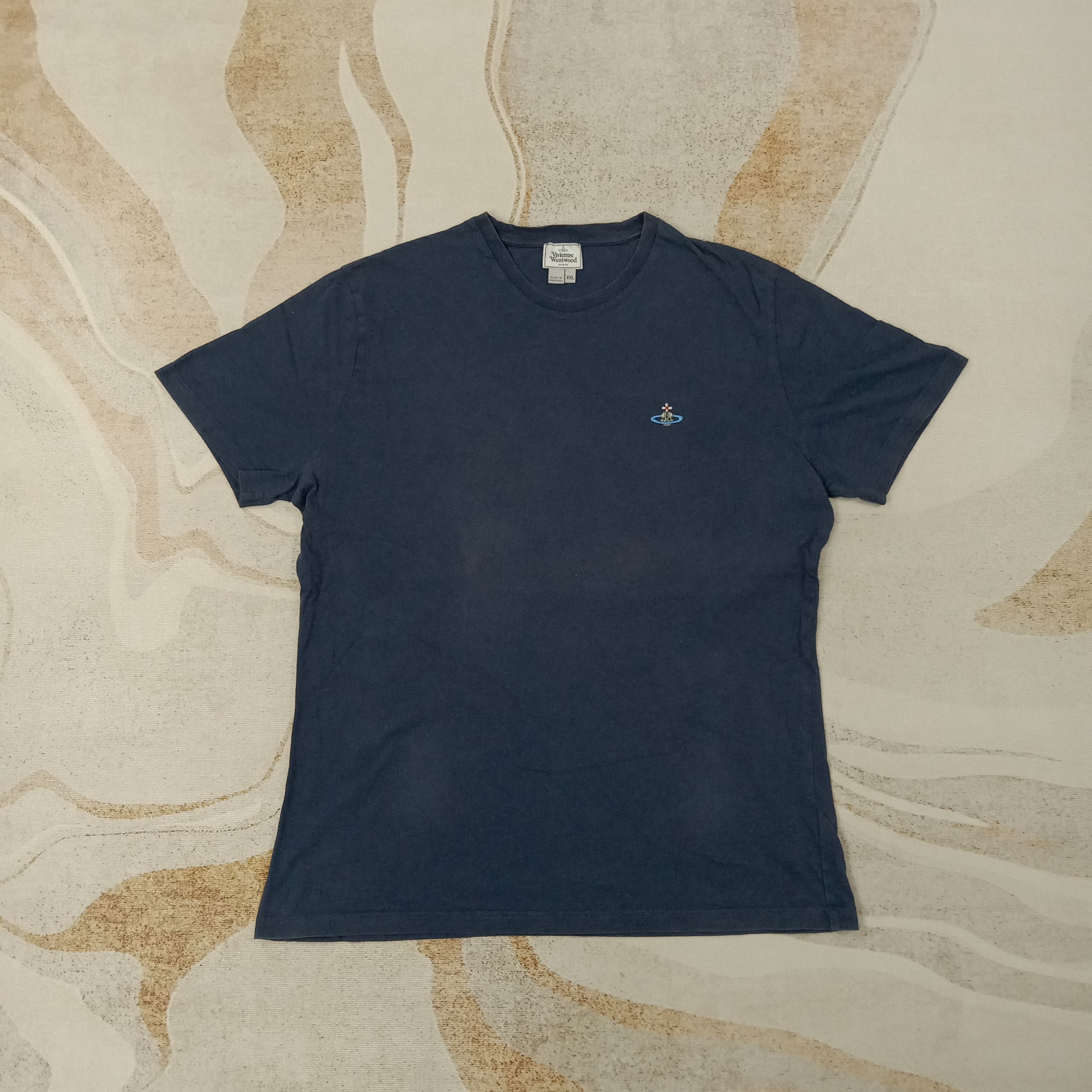 Vivienne Westwood Vivienne Westwood Italian Brand Tshirt C259N17 Size US L / EU 52-54 / 3 - 1 Thumbnail
