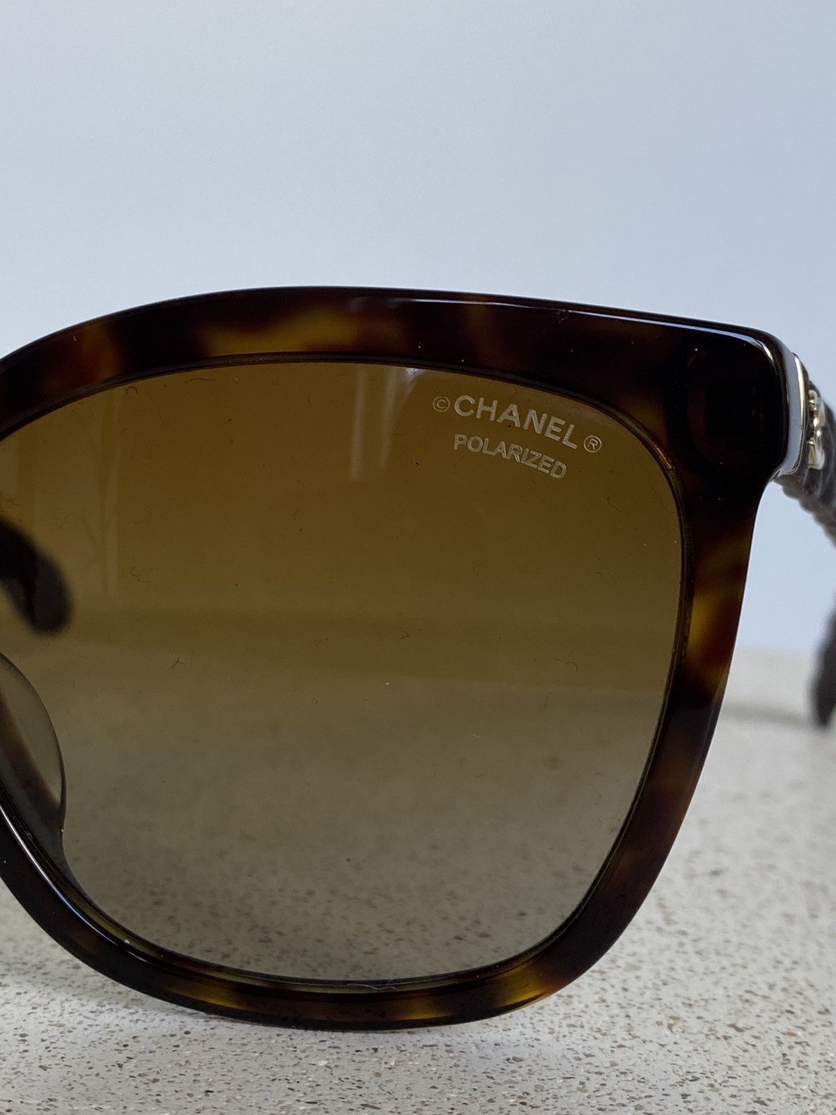 Chanel NEW! Chanel CC 5288 Quilted sunglasses in Brown Size ONE SIZE - 4 Thumbnail