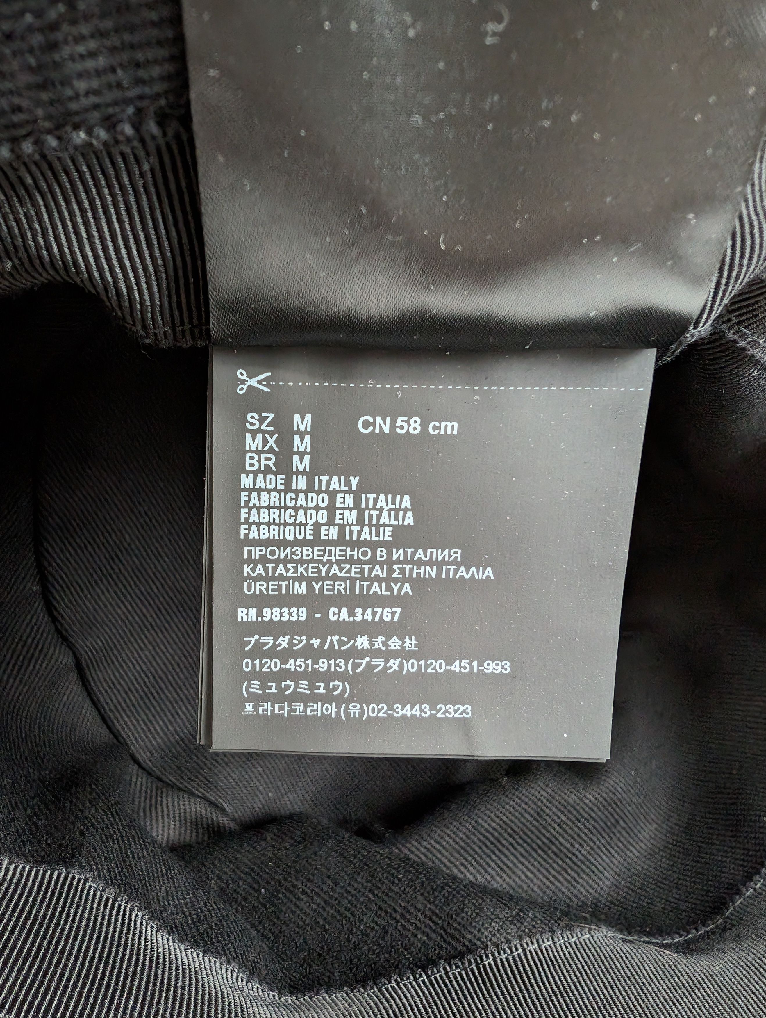 Prada o1rshd1 Size: M / Bucket Hat / Cap in Nero Size ONE SIZE - 11 Thumbnail