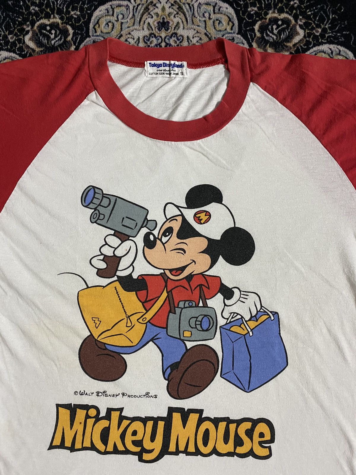 Disney 80S Tokyo Disneyland Mickey Mouse Raglan Made In Japan Size US S / EU 44-46 / 1 - 3 Thumbnail