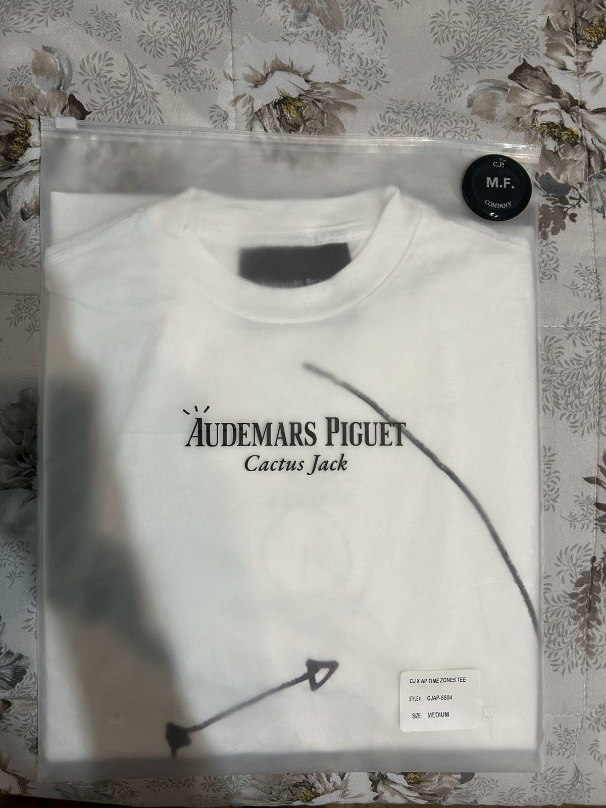 Audemars Piguet × Travis Scott Time zones tee Size US M / EU 48-50 / 2 - 1 Thumbnail