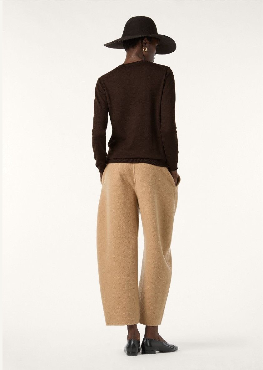 Loro Piana o1srvl11e0725 FAO5805 Henley Piuma line Sweater in Brown Size S / US 4 / IT 40 - 5 Thumbnail