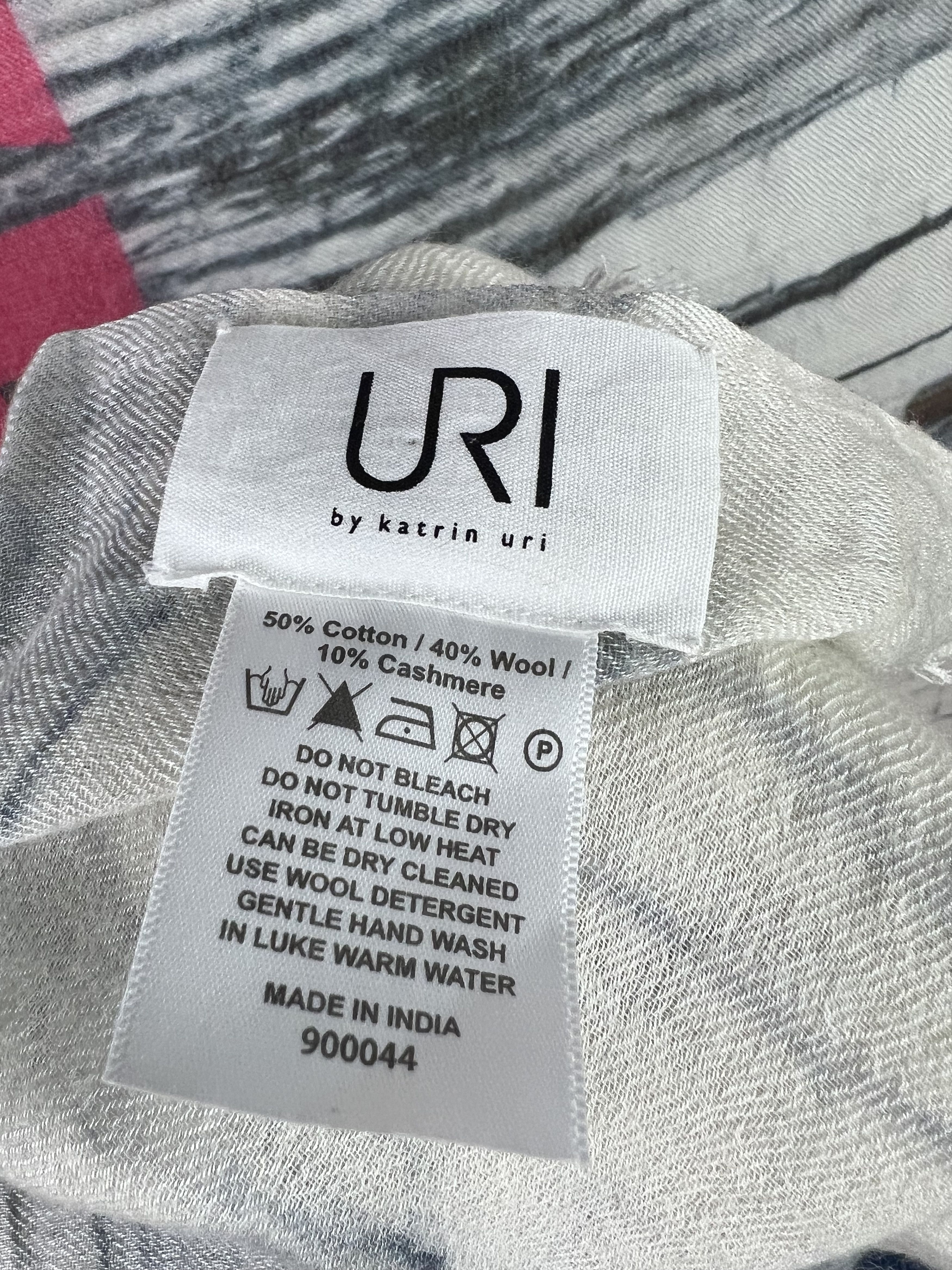 Designer URI By Katrin Uri Cotton/Wool/Cashmere Scarf 200x100cm Size ONE SIZE - 5 Thumbnail