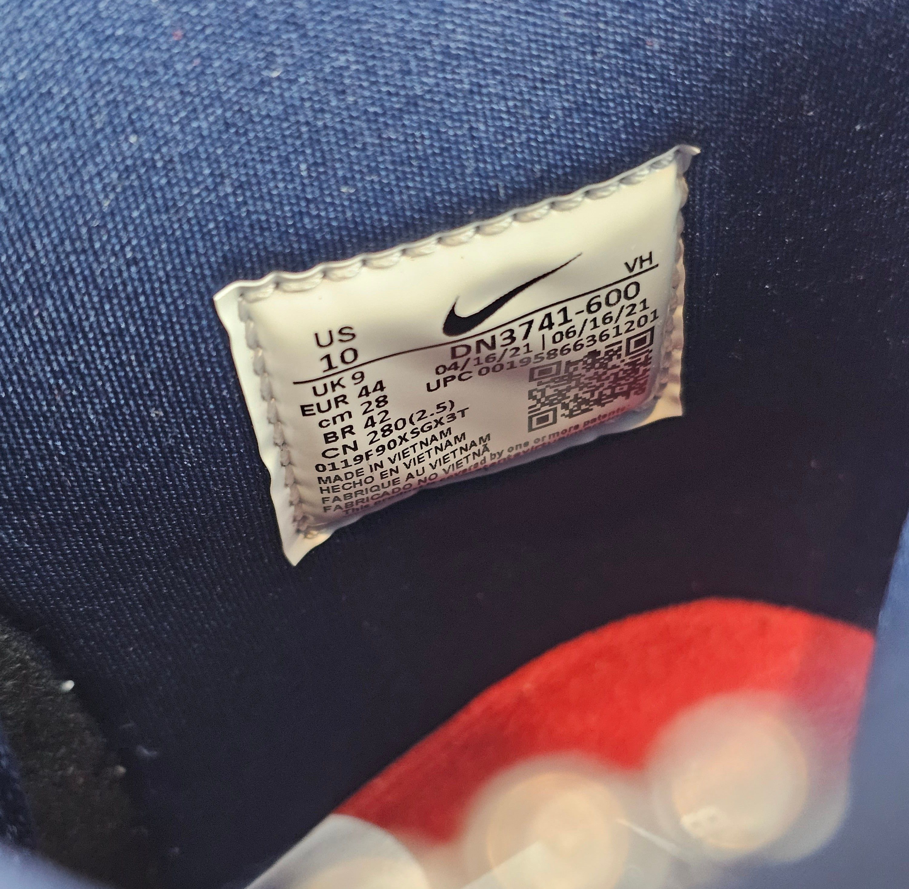 Nike × Supreme Supreme x Nike SB Dunk High "By Any Means" Navy Red Men's Size US 10 / EU 43 - 10 Thumbnail