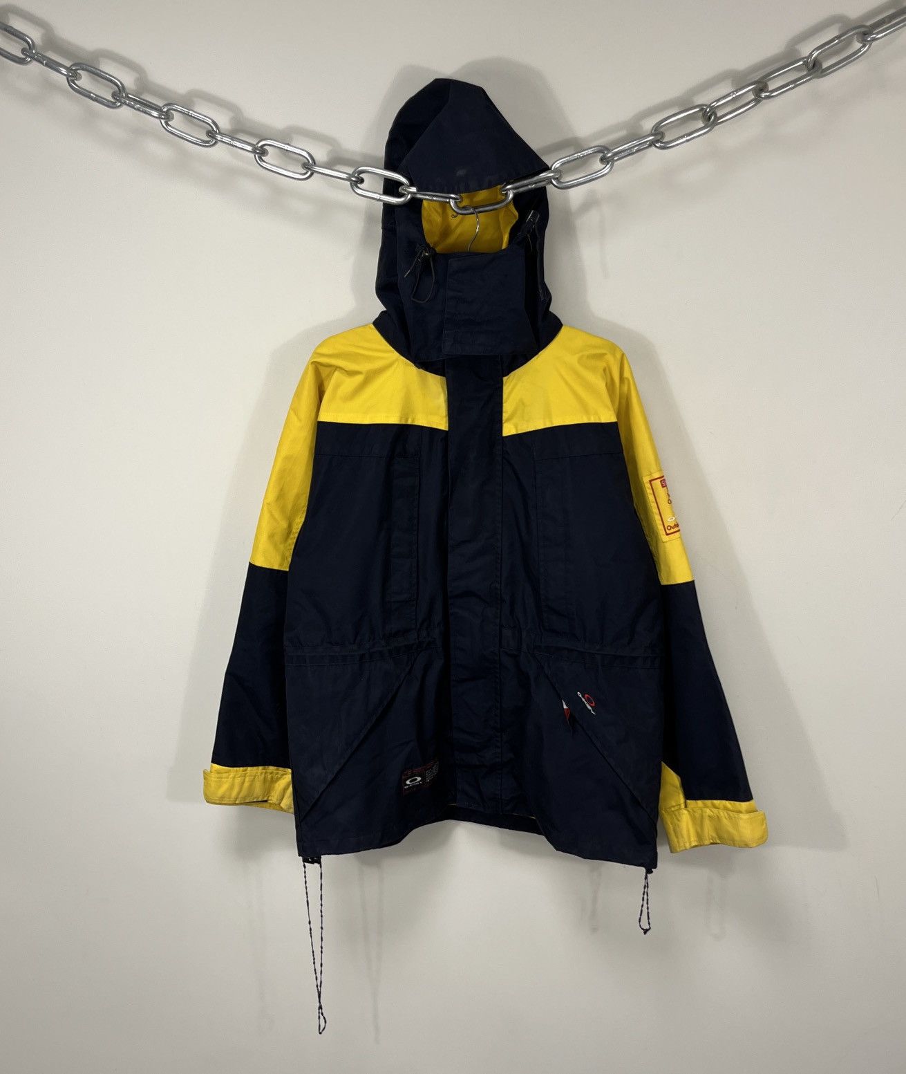 Oakley Vintage Oakley 90s Tech Hooded Outdoor Windbreaker Jacket Size US M / EU 48-50 / 2 - 1 Thumbnail