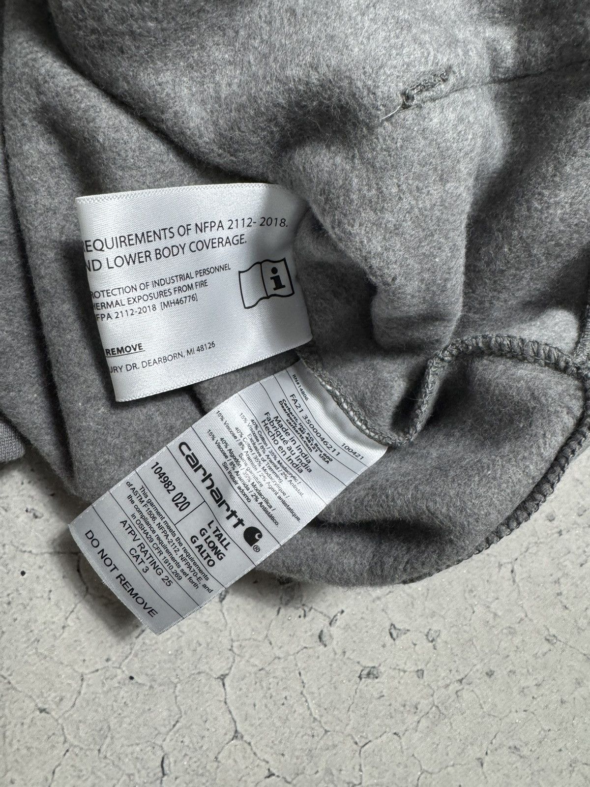 Carhartt Carhartt New Grey Full Zip Hoodie Size L Vintage Size US L / EU 52-54 / 3 - 10 Thumbnail