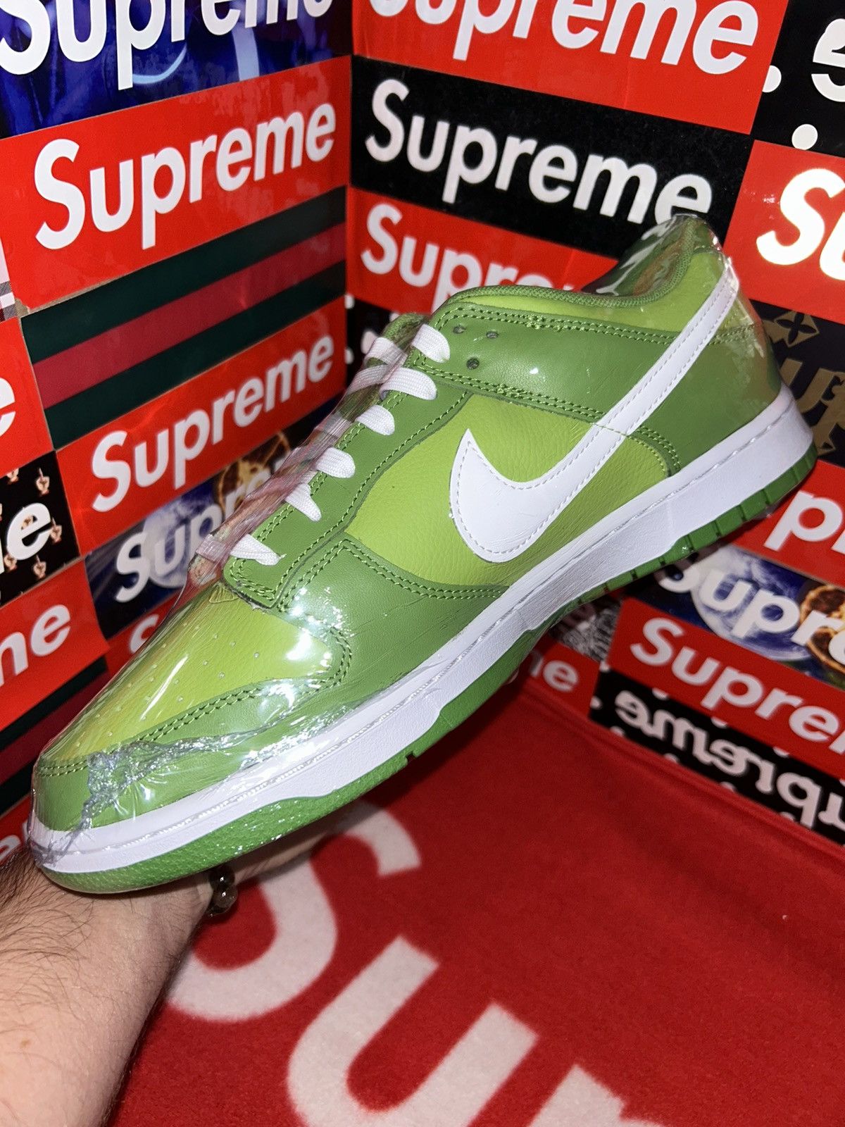 Nike Nike Dunk Low Chlorophyll DJ6188-300 size 12 NEW Size US 12 / EU 45 - 9 Thumbnail