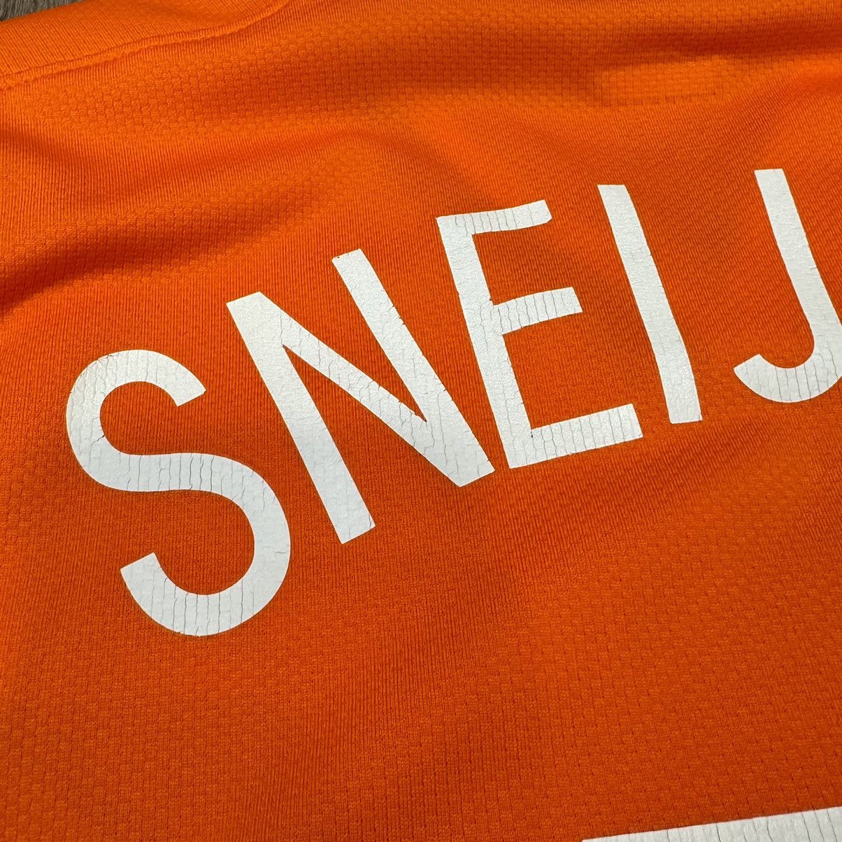 Nike Holland 08/09 home shirt #10 Sneijder Size US L / EU 52-54 / 3 - 8 Thumbnail