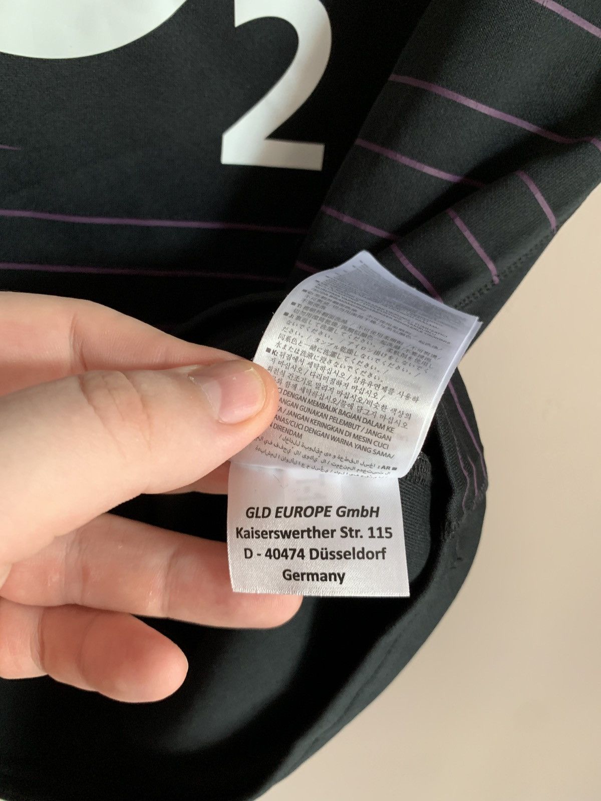 Umbro England 2022 Away Rugby Union Shirt Umbro Jersey Size L Size US L / EU 52-54 / 3 - 8 Thumbnail