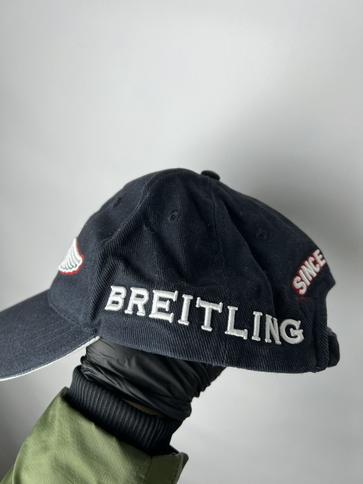 Breitling Vintage Breitling Cap Swiss Chronographs Luxury Watch Size ONE SIZE - 2 Thumbnail