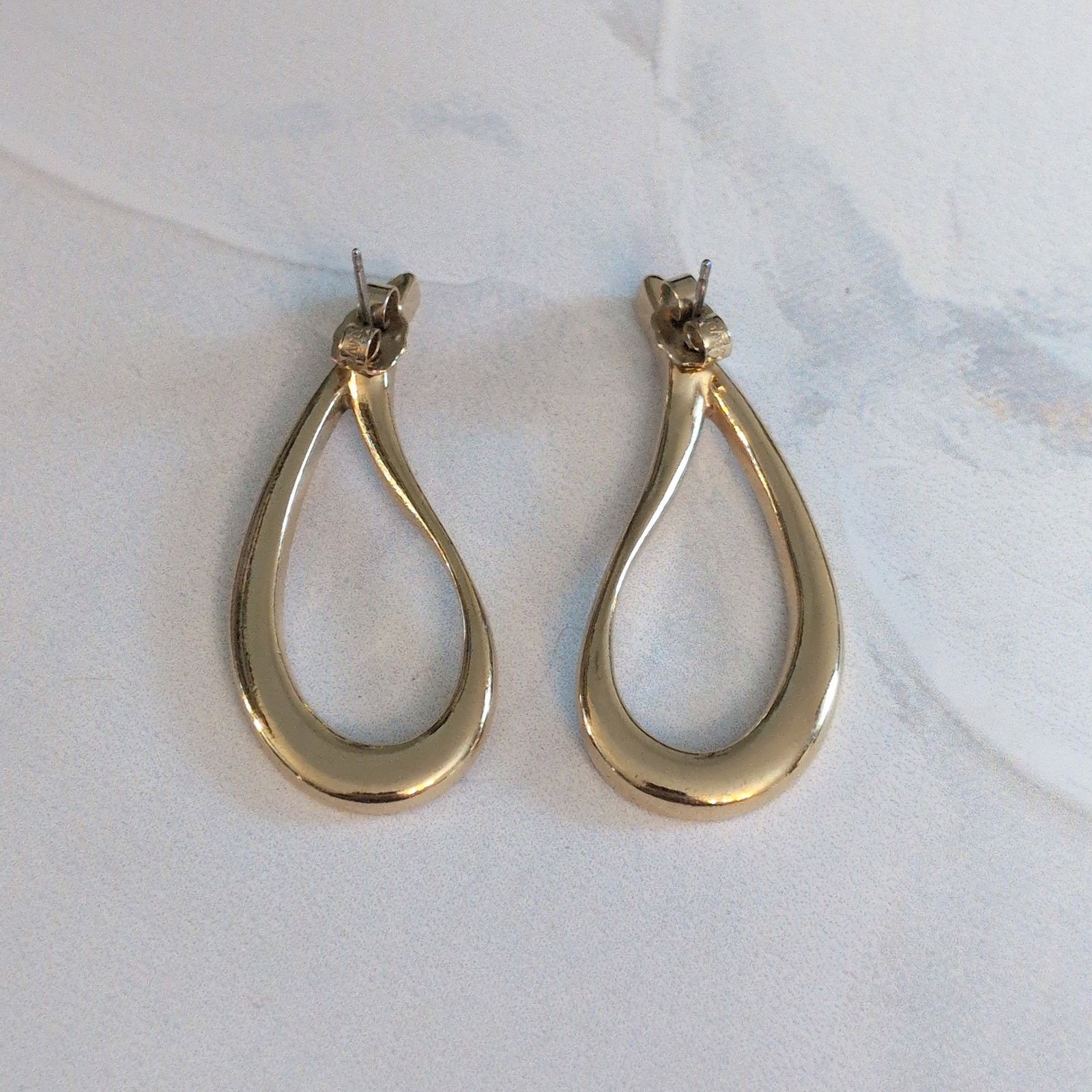 Other Elegant VTG Gold-Tone & Beige Enameled Teardrop Earrings Size ONE SIZE - 5 Thumbnail
