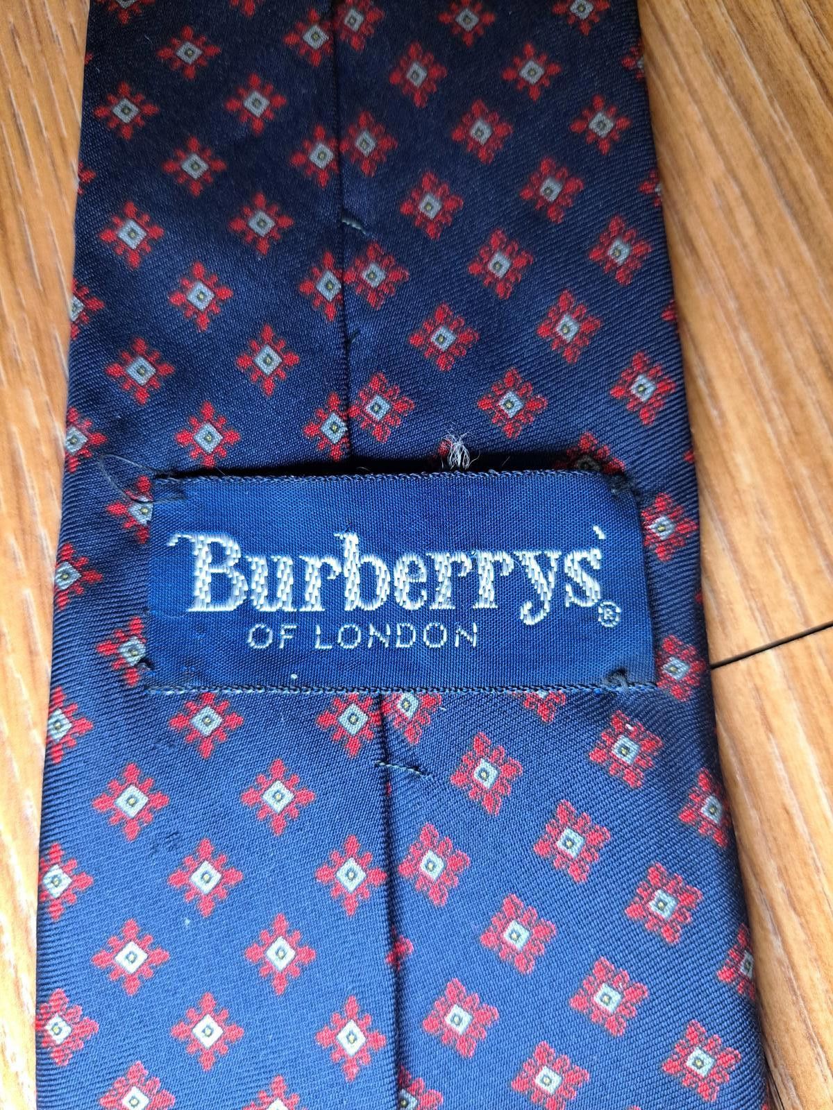 Burberry VINTAGE Burberry Tie Black Geometric Silk Handmade England Size ONE SIZE - 2 Thumbnail