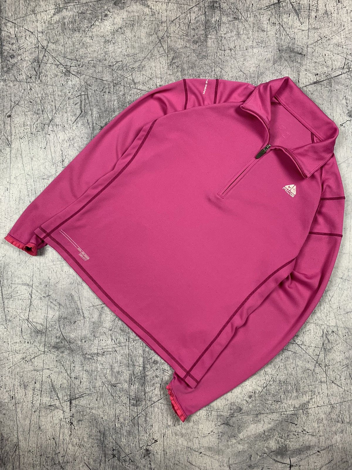 Nike ACG Vintage Nike Acg Dri-Fit Thermo Longsleeve Tee 90s Size S / US 4 / IT 40 - 1 Thumbnail