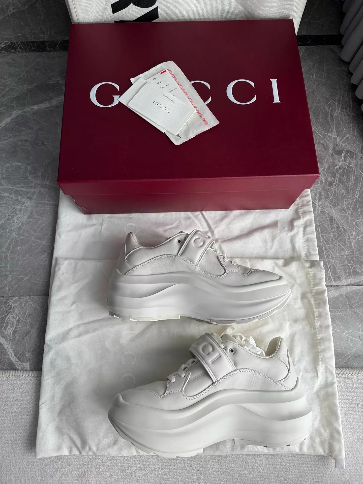 Gucci Gucci Platform Velcro Dad Sneaker White 37.5 Size US 7 / IT 37 - 6 Thumbnail