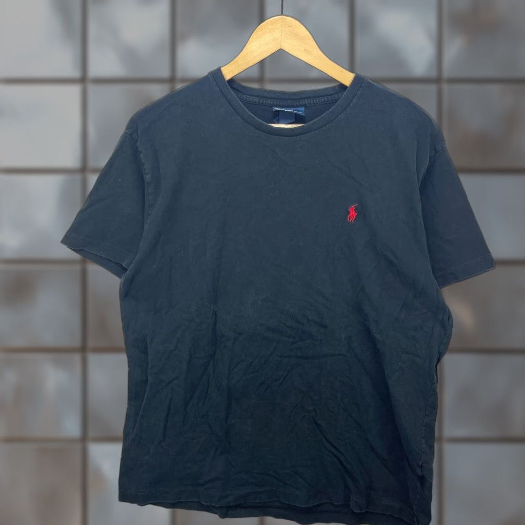 Polo Ralph Lauren VINTAGE Polo Ralph Lauren Pony Sun Faded Single Stitch T-Shirt Medium Mens Black 90s Polo Shirt Pony Size US M / EU 48-50 / 2 - 1 Thumbnail