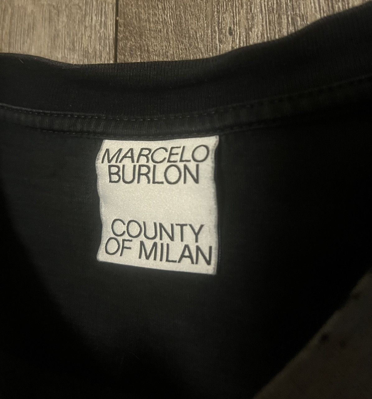 Marcelo Burlon Marcelo Burlon County of Milan Lion Shirt size Medium Size US M / EU 48-50 / 2 - 3 Thumbnail