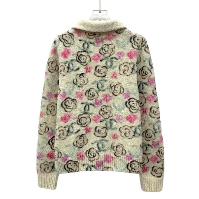 Chanel Chanel Ski Series 24 Beige Camellia Inlaid Cashmere Doll Co Size XS / US 0-2 / IT 36-38 - 2 Thumbnail