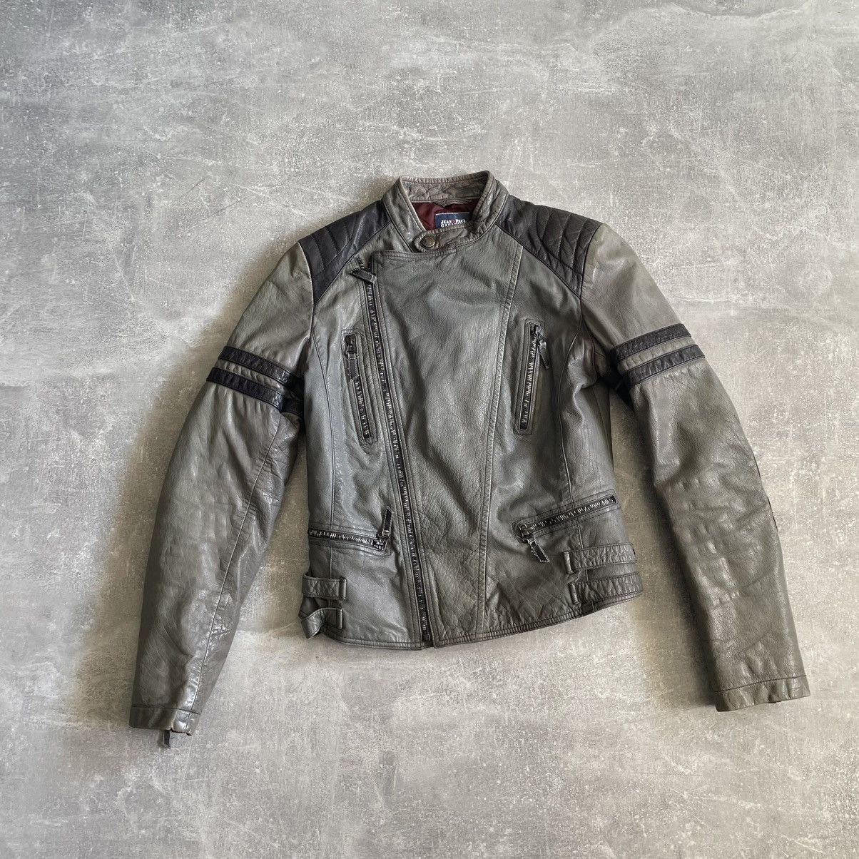 Jean Paul Gaultier 90s moto bomber 80s chrom Studded Leather Jacket distressed Size US XXS / EU 40 - 1 Thumbnail