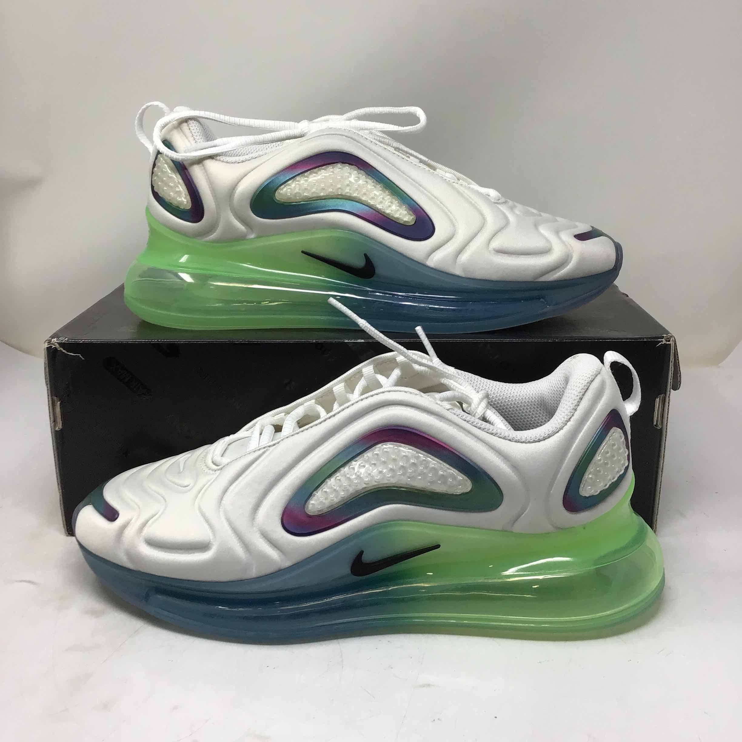 Air Max 720 Bubble Pack
