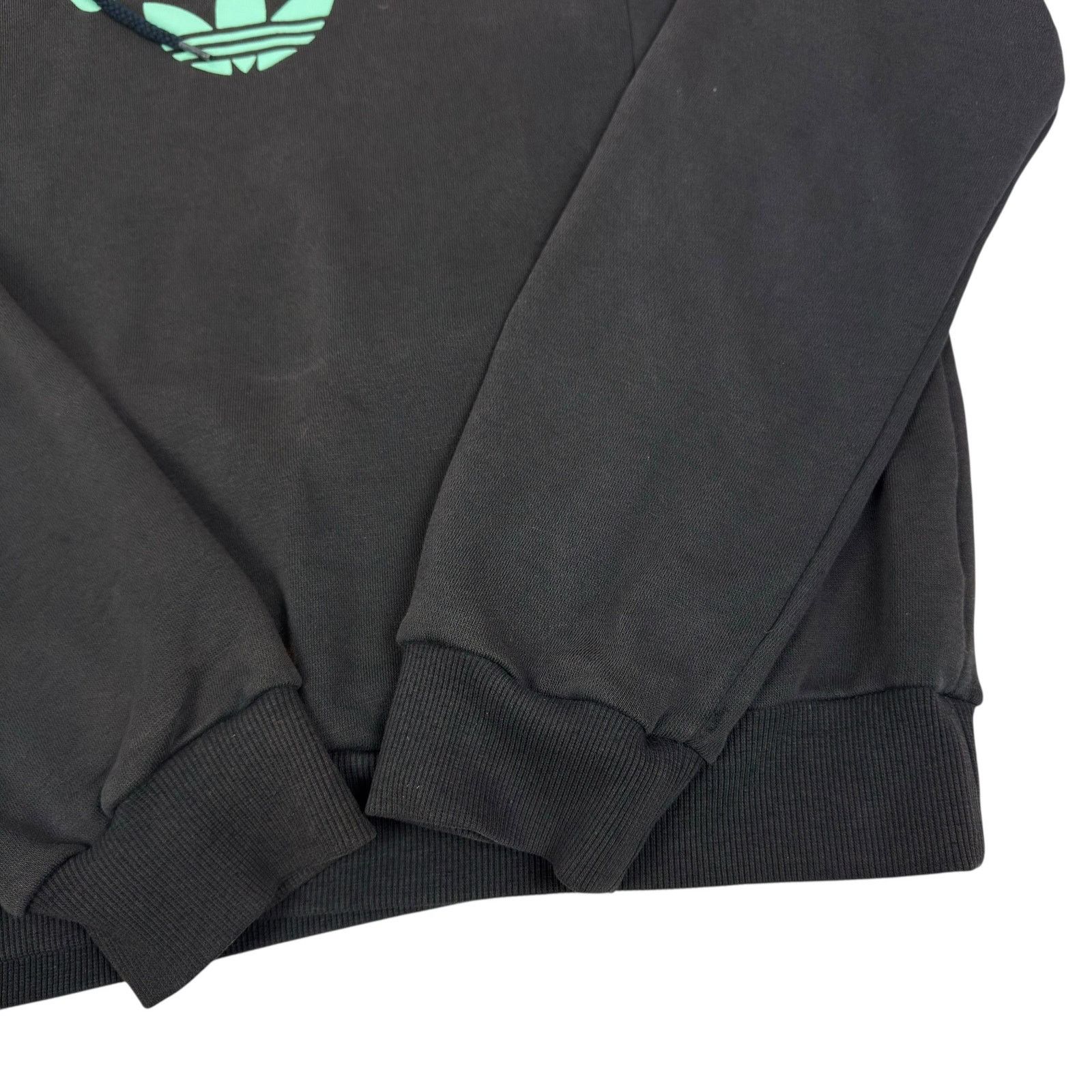 Adidas × Japanese Brand × Vintage Adidas Men Black Trefoil Logo Long Sleeve Pullover Hoodie 42 Size US S / EU 44-46 / 1 - 6 Thumbnail